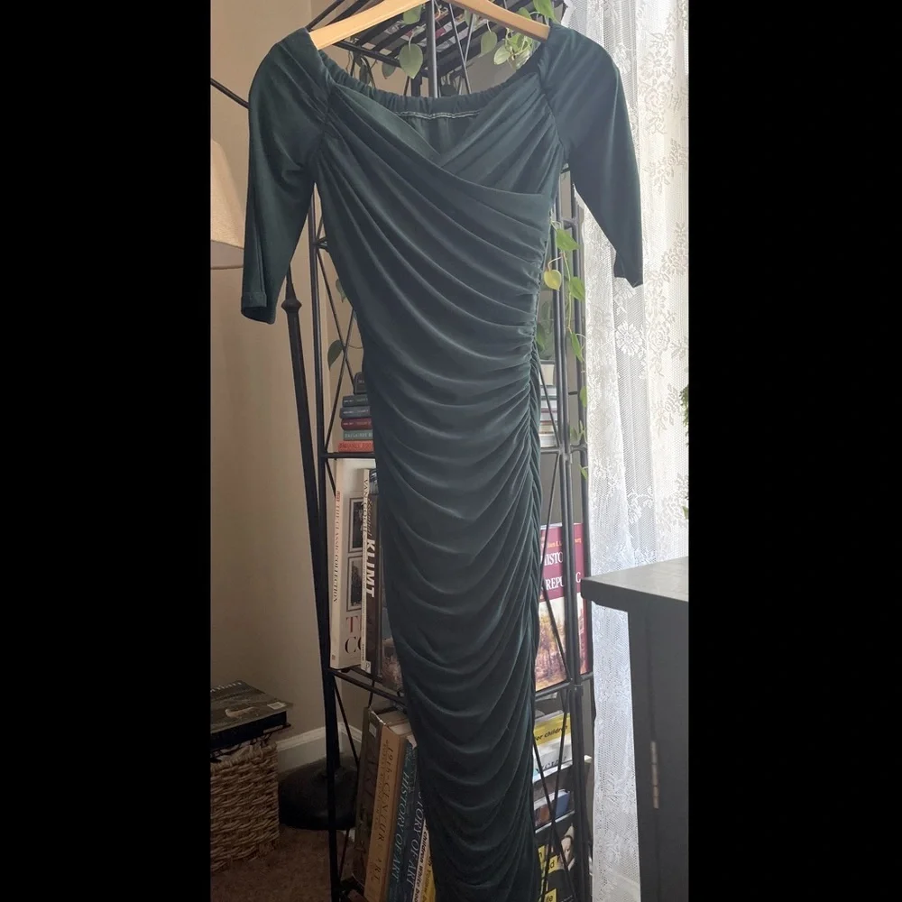 Pin-up Girl PUG Large Off-Shoulder Emerald Green Ruched Midi Dress - Picture 5 of 11